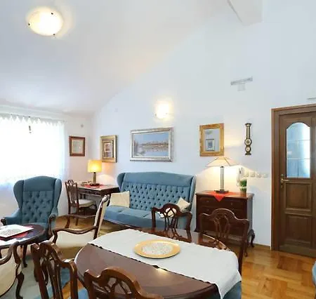 Sara Apartment