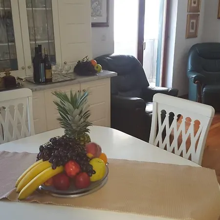 Apartament Sara