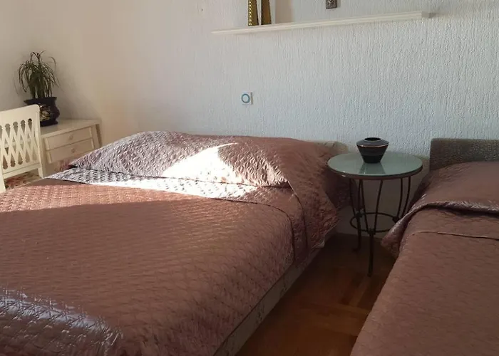 아파트 Sara 피로바츠